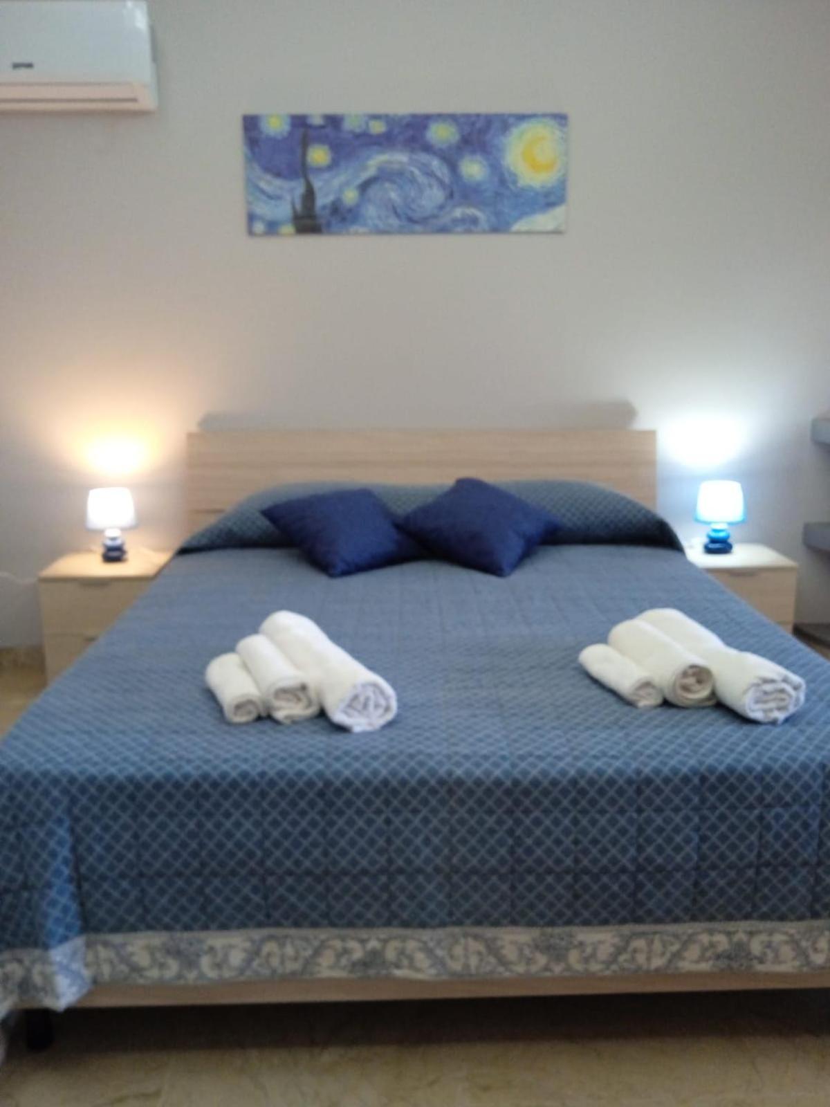 קסטלבונו Bougainvillea Casa Vacanza מראה חיצוני תמונה